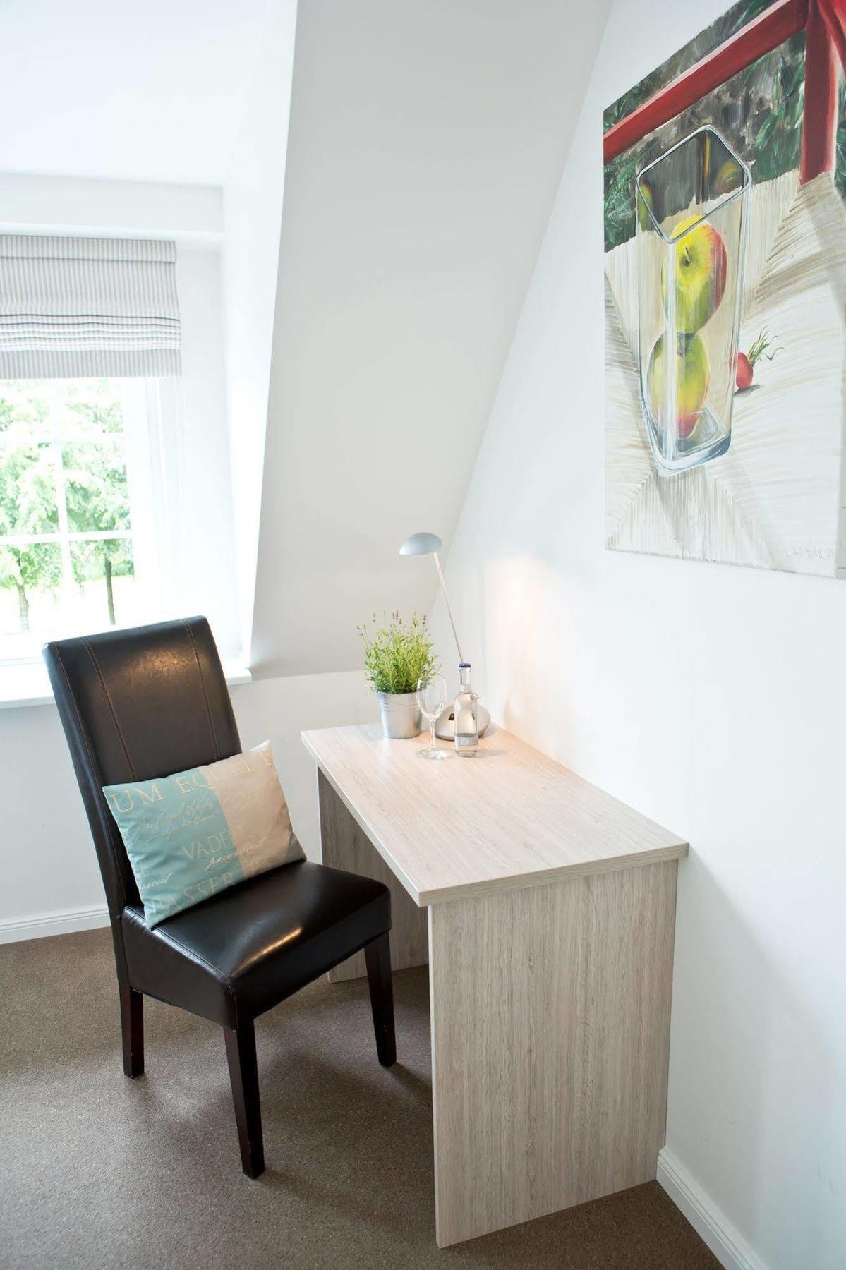 Bergers-Landgasthof Enge-Sande Bagian luar foto